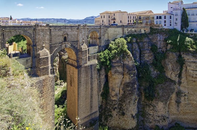 Le Ronda Ronda en Espagne : Découvrez le charme spectaculaire de ses ponts et ...